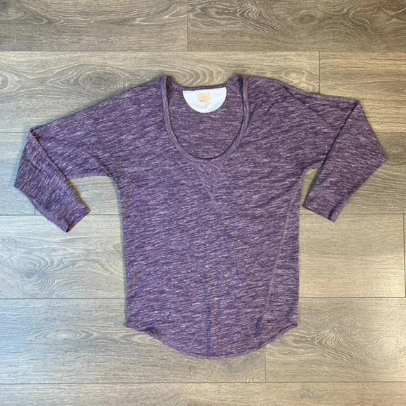Aritzia Wilfred Free Top Henley 3/4 length sleeve Purple y2k 2000s Size XS - Picture 2 of 15